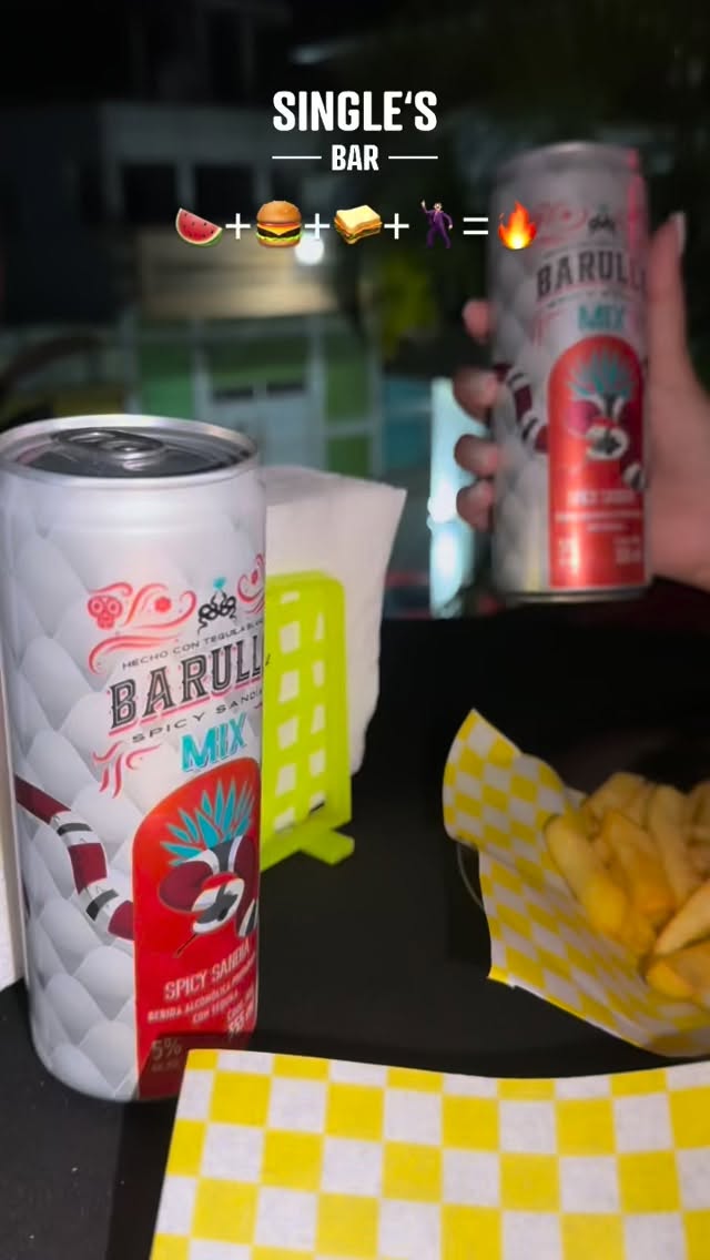 🍉+🍔+🥪+🕺🏻=🔥

#singlesbar #barullo